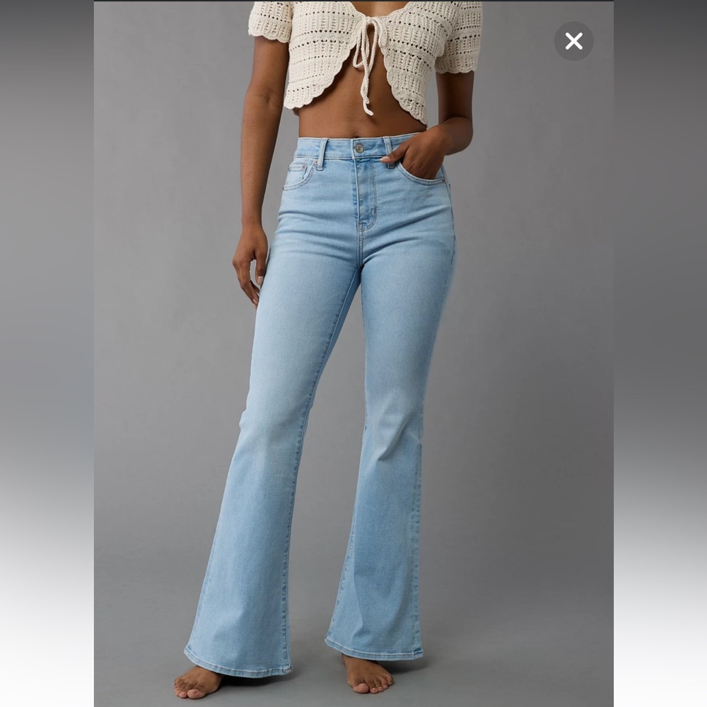 AE Next Level Super High-Waisted Flare Jean Size 4 SHORT